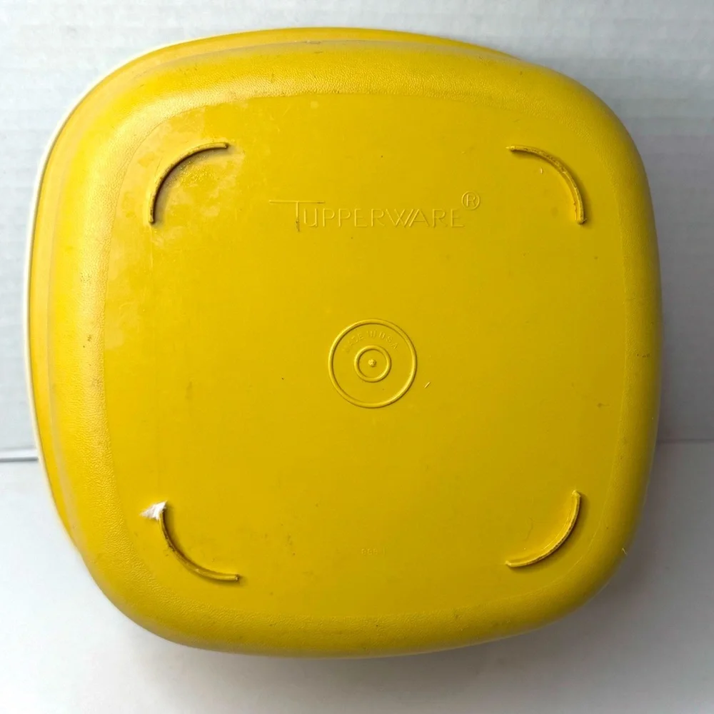 VTG Tupperware Harvest Gold Microwave Steamer 888-9‎ * NO STEAMER BASKET*